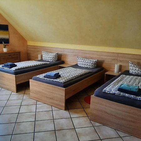 Haus Roseneck-Pension Am Stadtrand Borchen Chambre photo