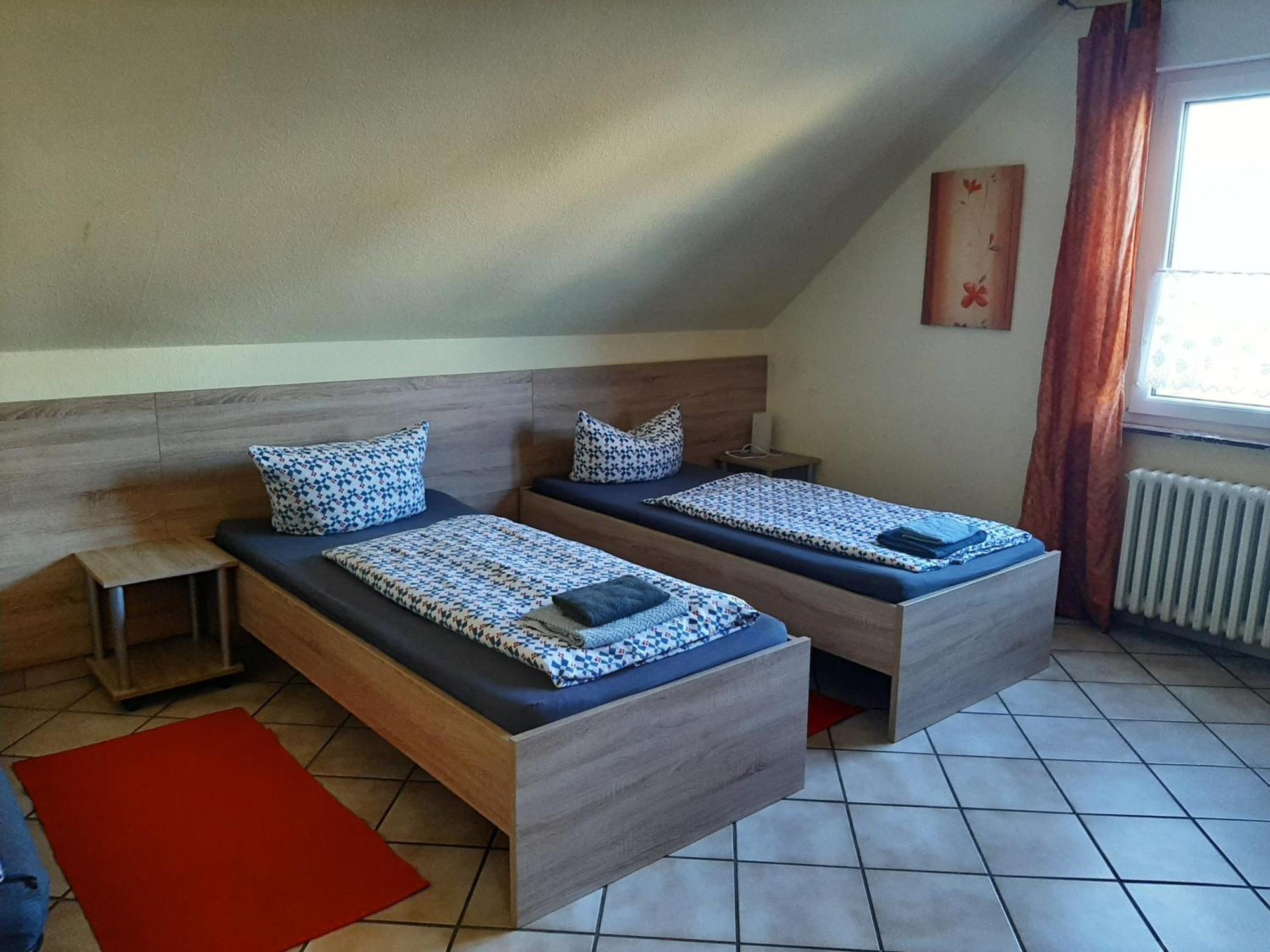 Haus Roseneck-Pension Am Stadtrand Borchen Chambre photo